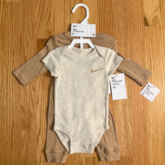 Nike Other - Nike Baby Boy 3 Piece Tan Set